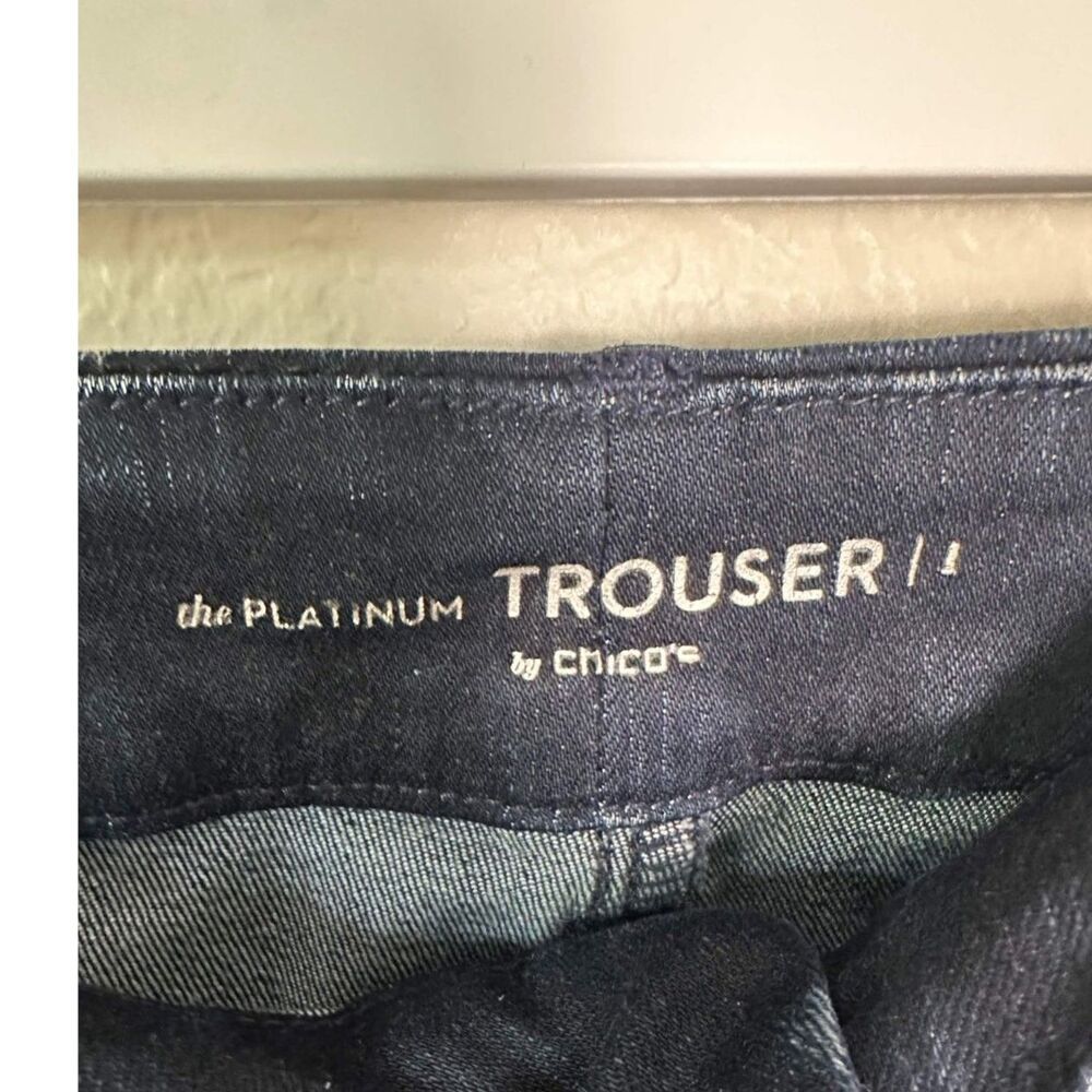 Chico's The Platinum Trouser Dark Wash Denim Jeans Size 1 Regular / Medium 8 - Picture 3 of 6